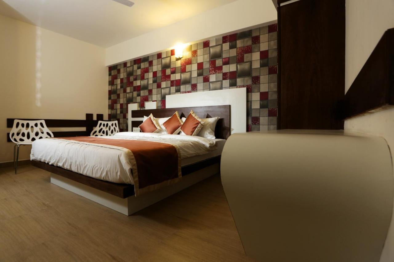 Moriz Inn Mysuru Zewnętrze zdjęcie